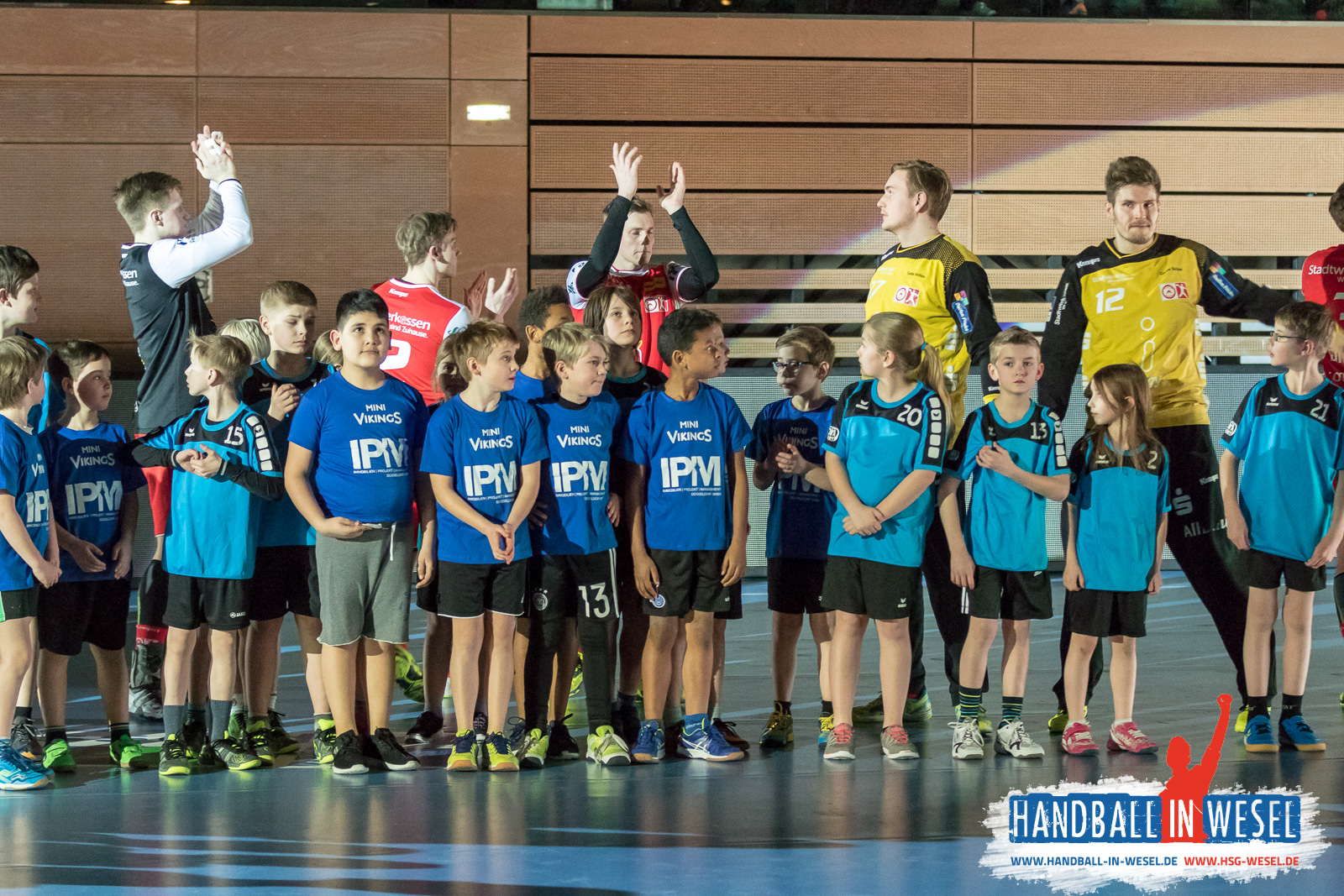 HC Rhein Vikings - TuSEM Essen 32:29 (17:14) / 2.Liga / DKB Hand